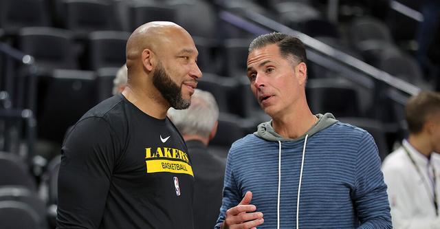 阿夫迪亚连续5场25+5+5，追平利拉德保持的队史纪录（阿夫迪亚火力全开：连续五战25分5板5助，追平利拉德队史纪录）