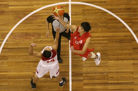 磐田前锋：希望本赛季进球数上双，与昔日主帅重逢全力争胜（磐田射手：本季冲击两位数进球，重逢旧帅誓夺胜）