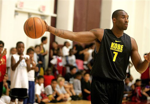 美记：勇士唯一愿意用追梦去交易的球员只有字母哥（美媒称：勇士愿用追梦换的唯一目标是字母哥）