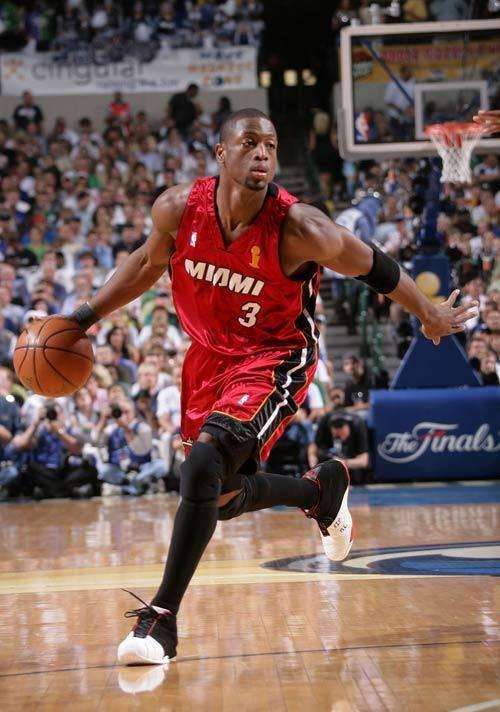 苏超扬州队开启选拔，最小球员16岁，还有曾在南京效力的苗明（苏超扬州队启动选拔：16岁小将登场，前南京球员苗明在列）