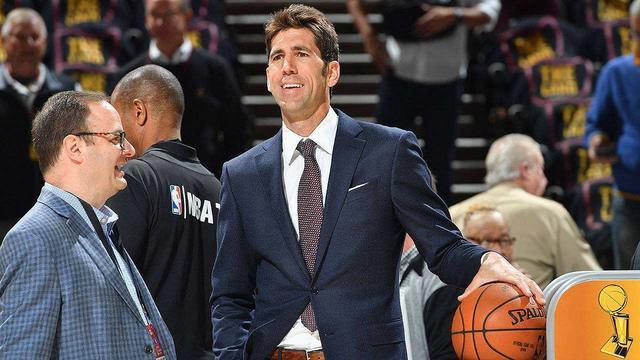 官方：葡甲马德拉航海主帅马托斯出任英冠斯旺西新帅（英冠斯旺西官宣：马托斯离开葡甲马德拉航海，出任球队新主帅）